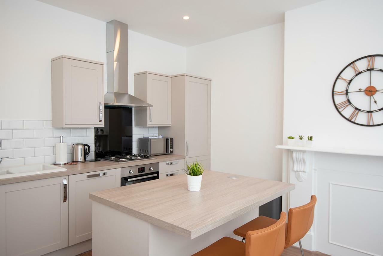 Flat A - Spacious Ground Floor, 1 Bedroom Apartment In Central Southsea, Portsmouth Ngoại thất bức ảnh
