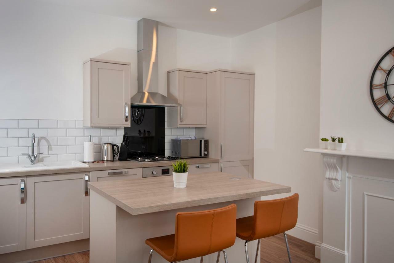 Flat A - Spacious Ground Floor, 1 Bedroom Apartment In Central Southsea, Portsmouth Ngoại thất bức ảnh